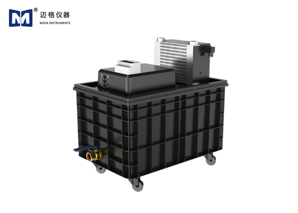 智（zhì）能型鑲嵌機（jī）水箱（智能溫控（kòng）＋風冷） PressTank-070Pro